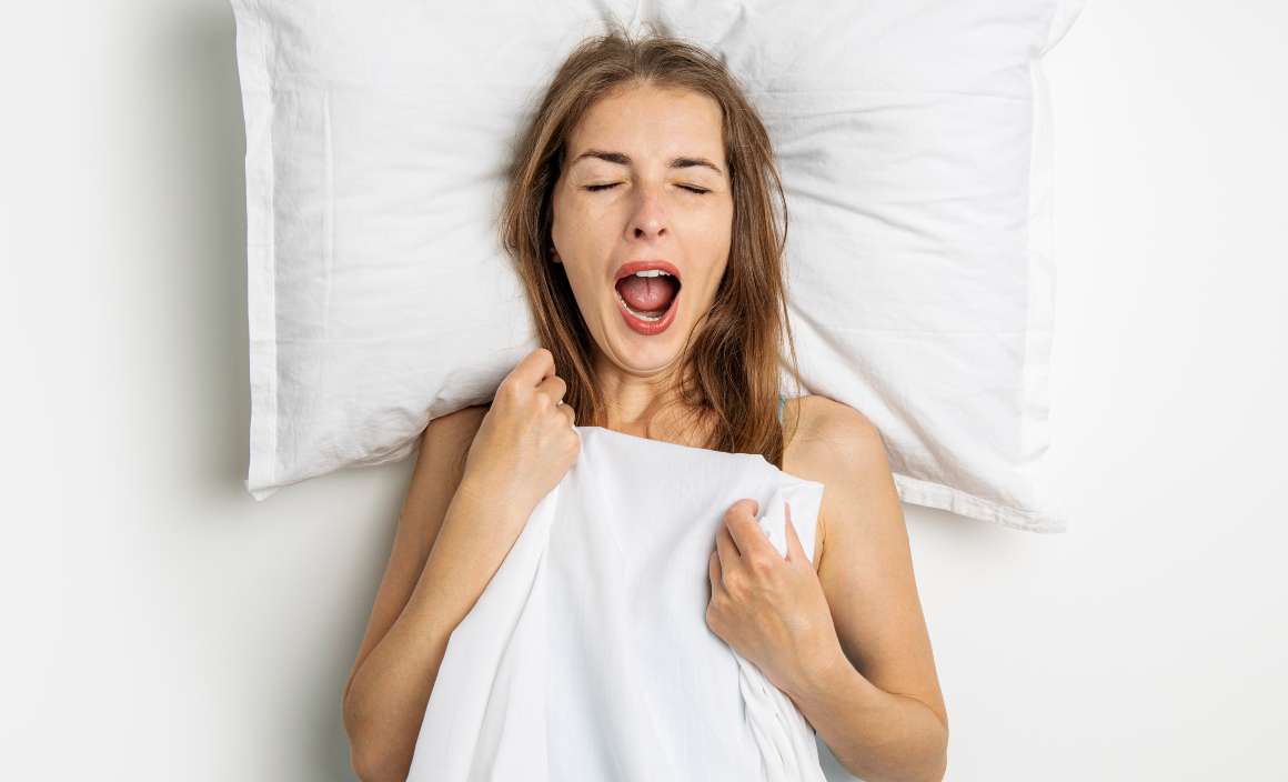 What Causes Snoring in Females?